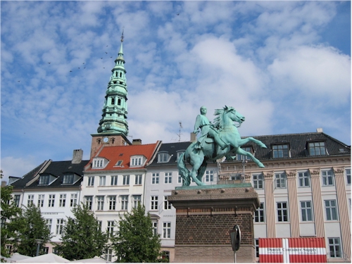 huge statue